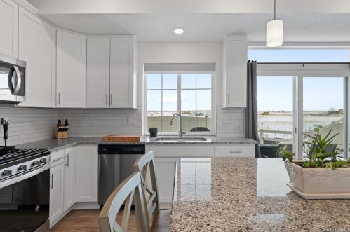 4568 Quemoy St, Aurora CO  80019-6025 exterior