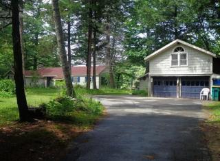33 Cheney Rd, Kingston, NH 03848-3402