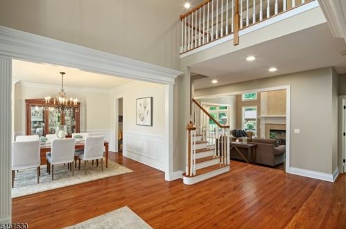 33 Washington Valley Rd, Warren NJ  07059-7047 exterior