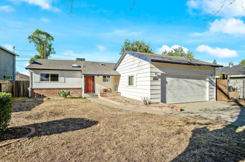 10285 Rinda Dr, Rancho Cordova, CA 95670-2048