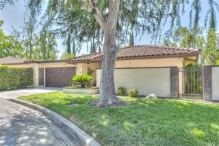 820 Calle Del Sol, Upland CA  91784-1875 exterior