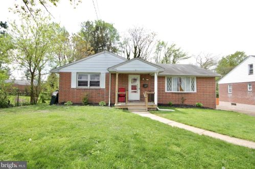 51 Mitchell Ave, Runnemede, NJ 08078-1839