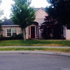 465 Southbury Ln, Chico, CA 95973-8207