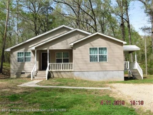 208 Misty Ridge Rd, Byhalia, MS 38611-7775