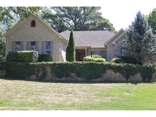 109 Hickory Dr, Fort Russell IL  62010-1077 exterior