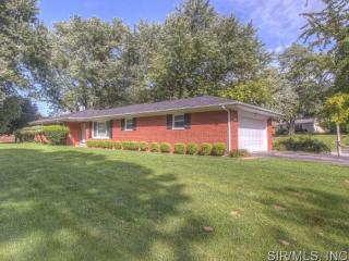 21 Patricia Ln, Belleville, IL 62226-5968