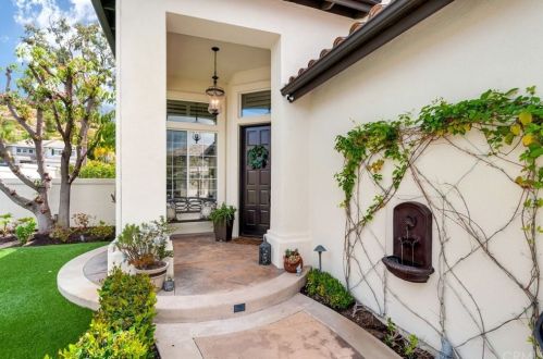 3 Camarin St, El Toro, CA 92610-1940