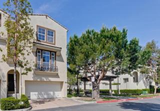 883 Fire Walk, Milpitas, CA 95035-8708