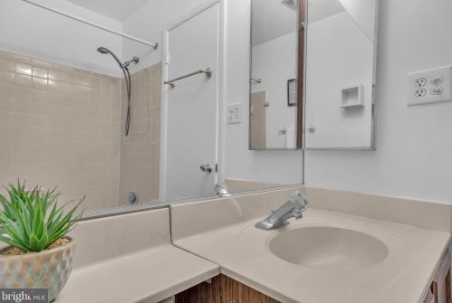 2938 Schoolhouse Cir, Silver Spring MD 20902-2561 exterior