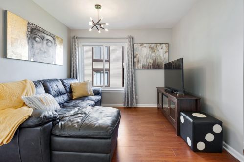 767 Colorado Ct, Carol Stream IL  60188-9214 exterior