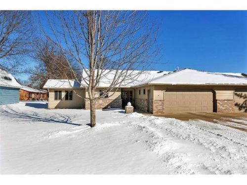 411 South St, Paynesville, MN 56362-1722
