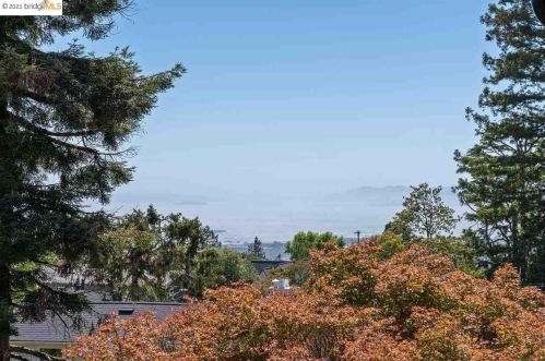680 Cragmont Ave, Berkeley, CA 94708-1343