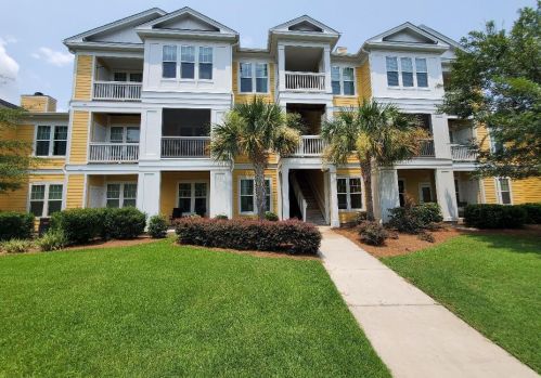 2118 Chatelain Way, Mount Pleasant, SC 29464-3274