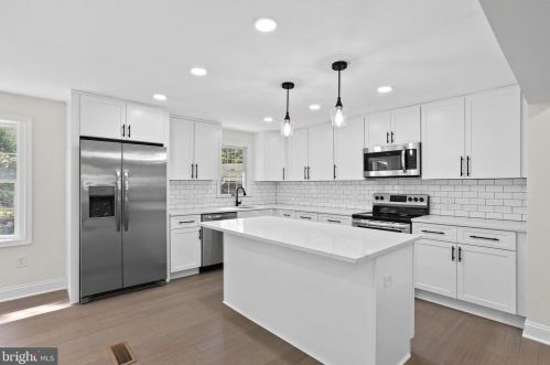 7612 Hammond Ave, Silver Spring MD 20912-7421 exterior