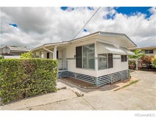 2007 Kamehameha Iv Rd, Honolulu HI  96819-2634 exterior