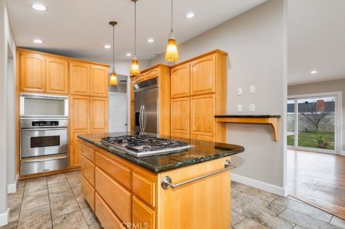 2949 Bridgeport Ave, Anaheim CA  92804-2049 exterior