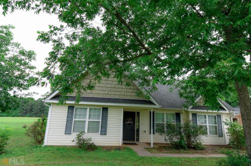 178 Berry Rd, Barnesville, GA 30204-3467