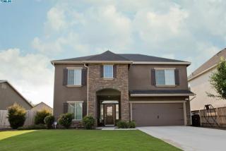 2207 Sallee Ct, Visalia, CA 93291-3924