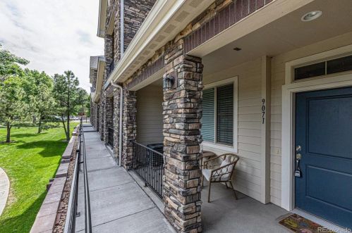 9071 Phillips Dr, Englewood, CO 80112-3584