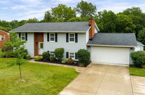 71 Fairfield Pike, Enon, OH 45323-9708
