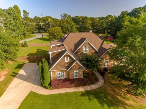 101 Lenore Ct, Holly Springs, GA 30188-6134