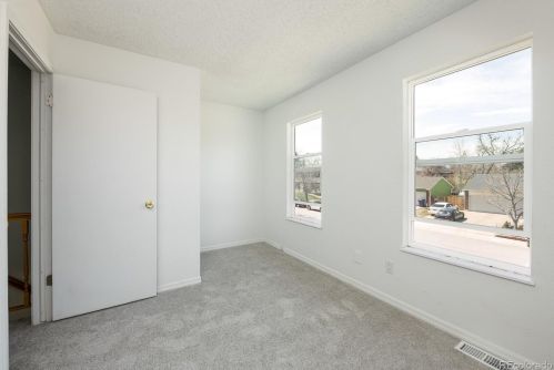 2418 Dawson Way, Aurora CO  80014-2412 exterior