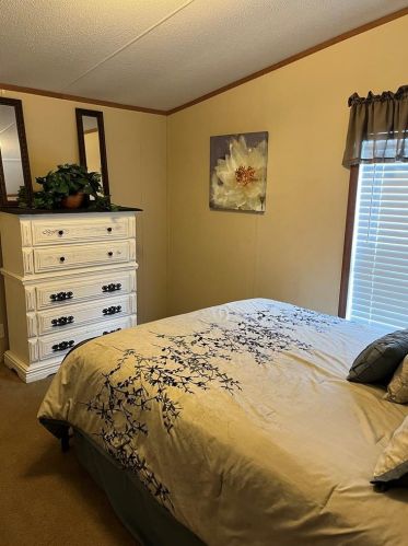 1713 Cave Dr, Spring Branch TX 78070-4841 exterior