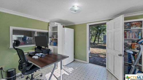 9225 Fm 1117, Seguin TX 78155-9643 exterior