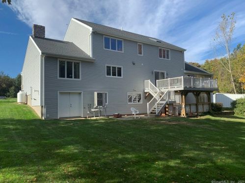 224 Long Swamp Rd, Waterbury, CT 06716-1413