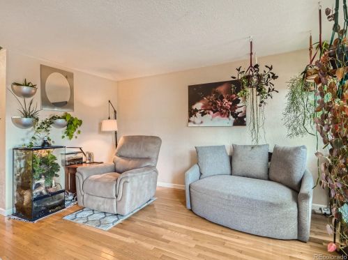 6938 48th Ave, Denver, CO 80033-3500