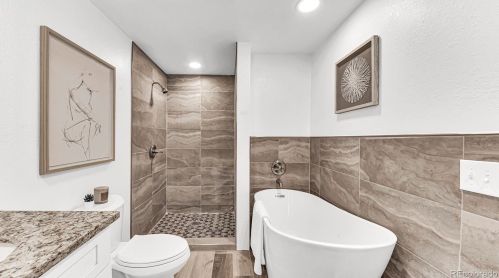 660 Meade St, Denver CO  80204-3017 exterior