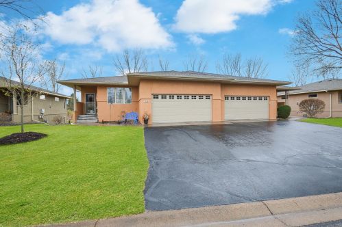 1324 Prairie Creek Ln, Monticello, MN 55362-9025