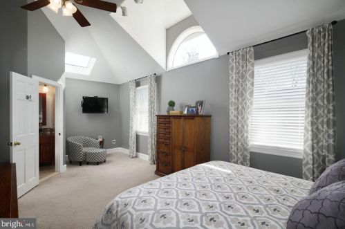 104 Roberts Ave, Tavistock NJ 08033 exterior