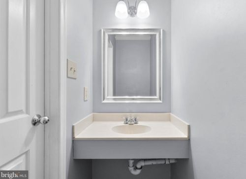 2923 Mozart Dr, Silver Spring MD 20904-6815 exterior