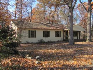 14600 Nash Rd, Chesterfield VA  23838-5194 exterior