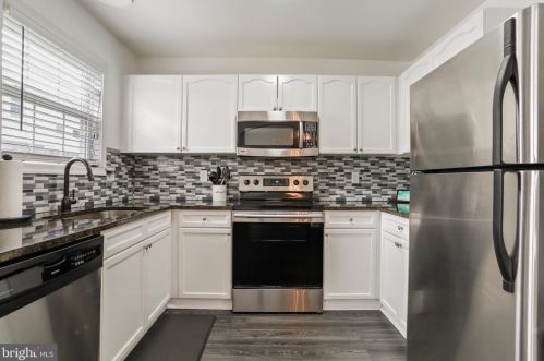 43 Morningstar Dr, Hedgesville WV  25427-5300 exterior