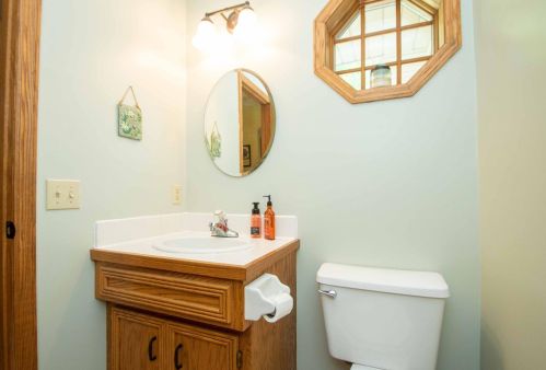 9063 Duckwood Trl, Saint Paul MN  55125-8687 exterior