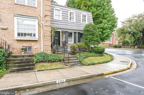 7377 Montcalm Dr, Mc Lean VA  22102-2920 exterior