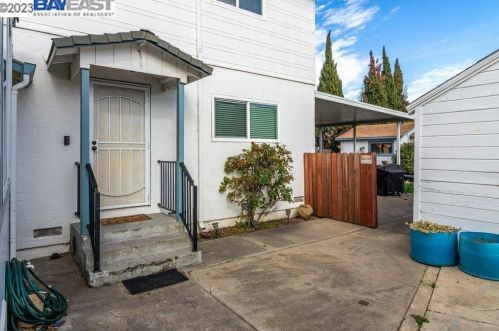 21132 Garden Ave, Hayward, CA 94541-4816