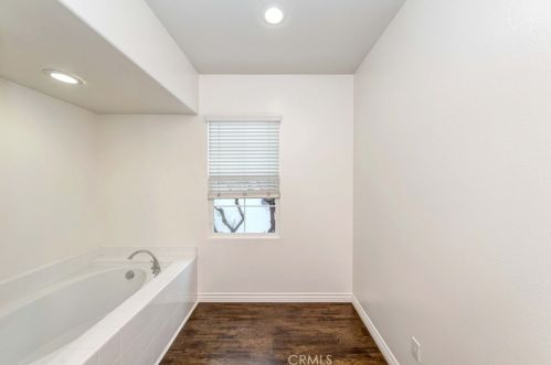 3105 Anacapa Way, Anaheim CA  92801-6154 exterior