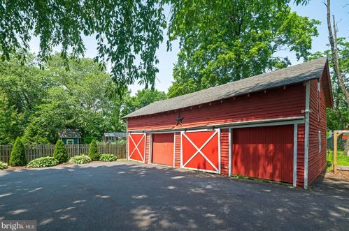 59 Potter St, Tavistock NJ 08033-1312 exterior