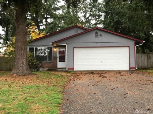 135 167th St, Elk Plain, WA 98387-8262