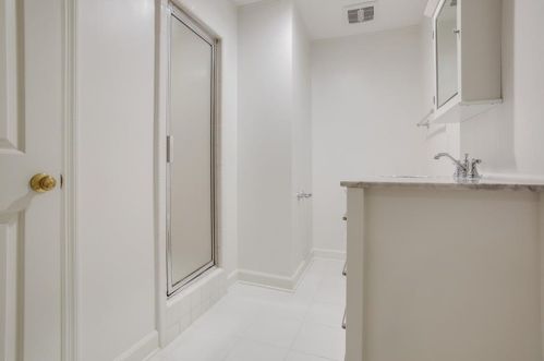 2839 Dover Rd, Atlanta GA  30327-1209 exterior