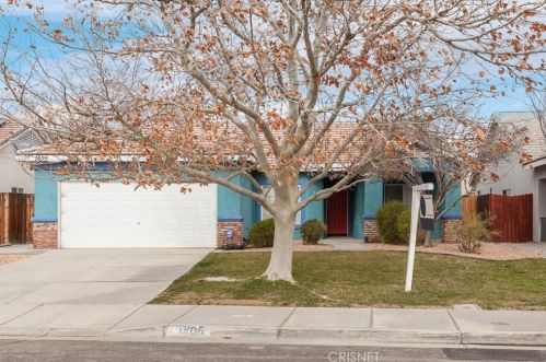 1805 Avenue, Lancaster, CA