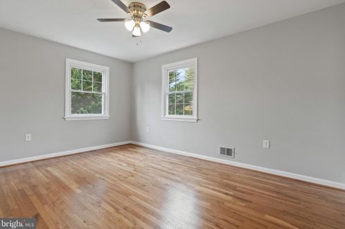 1609 Billman Ln, Silver Spring MD 20902-1421 exterior