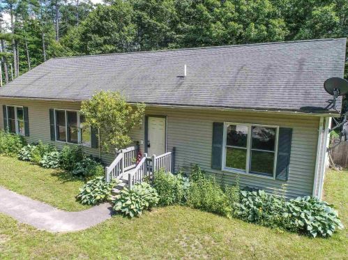 93 Gould Pond Rd, Hillsboro, NH 03244-4512