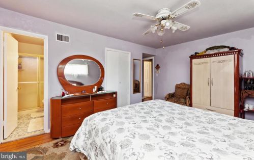 9504 Lawnsberry Ter, Silver Spring MD 20901-4714 exterior