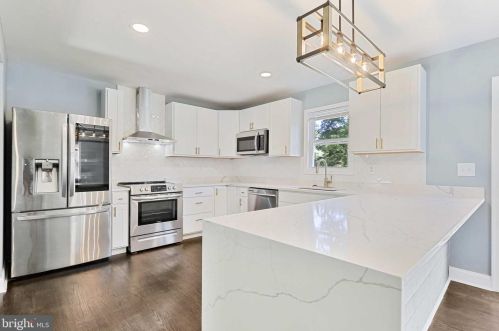 2713 Fallsmont Dr, Fallston MD  21047-2248 exterior