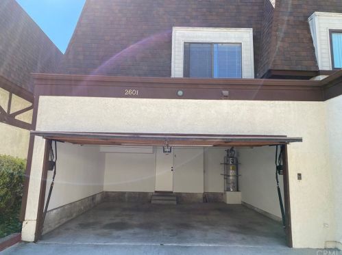 2601 Artesia Blvd, Torrance CA  90504-2955 exterior