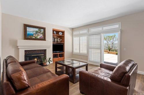 615 Morningstar Dr, Anaheim CA  92808-1637 exterior